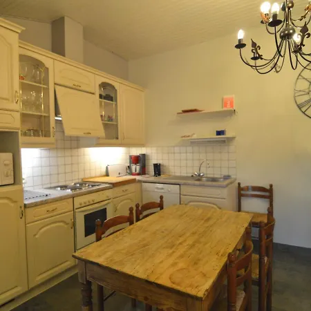Holiday home Quaint Holiday Home With Heated Indoor Pool *