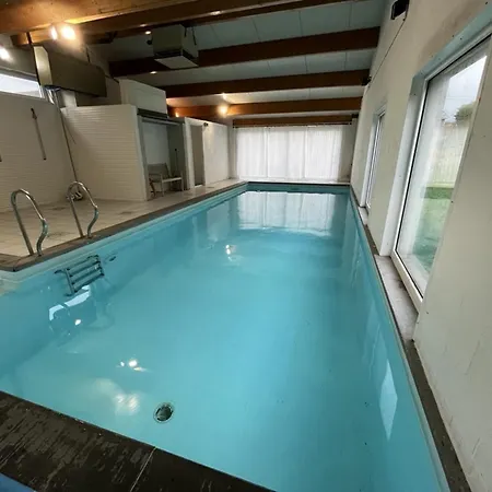 Quaint Holiday Home With Heated Indoor Pool * Purnode