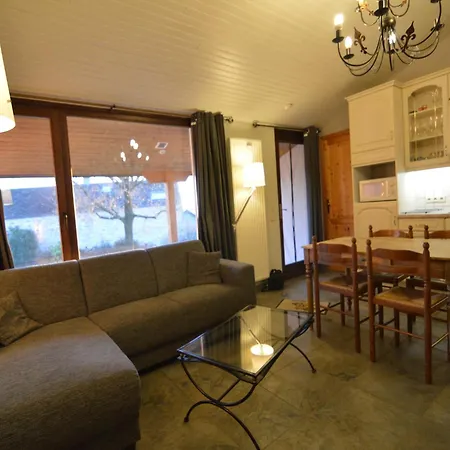 Dom wakacyjny Sunny With Pool Purnode