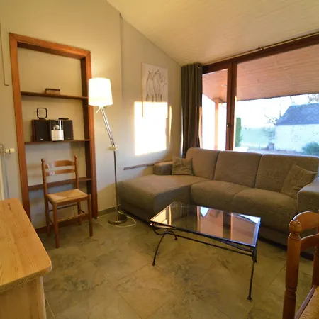 Sunny Cottage With Pool Holiday home