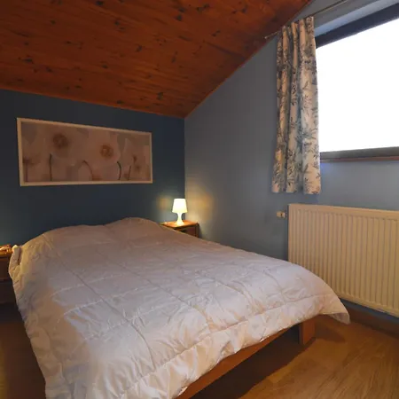 Sunny Cottage With Pool *