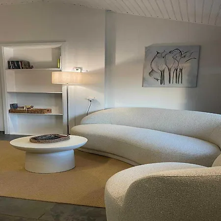 Sunny Cottage With Pool Holiday home Purnode