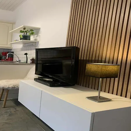 Sunny Cottage With Pool Purnode