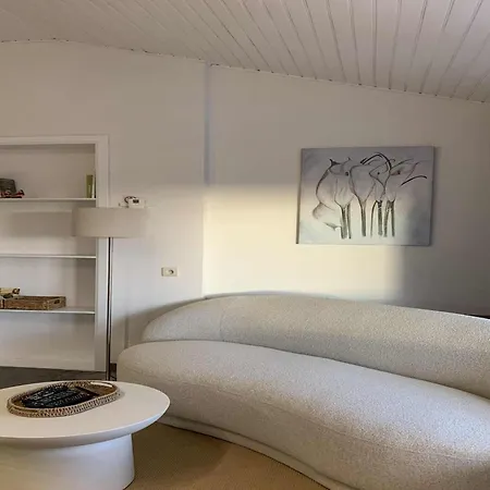 Sunny Cottage With Pool Holiday home