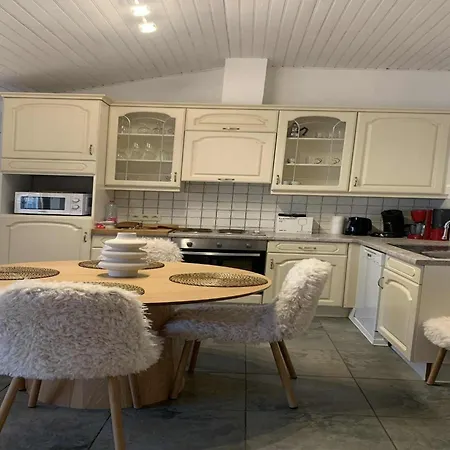 Holiday home Sunny Cottage With Pool *