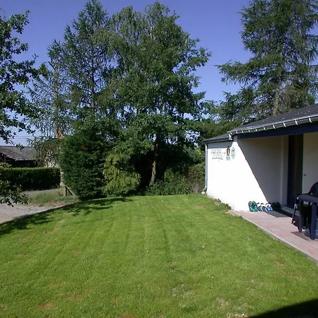 Quaint Holiday Home With Heated Indoor Pool *