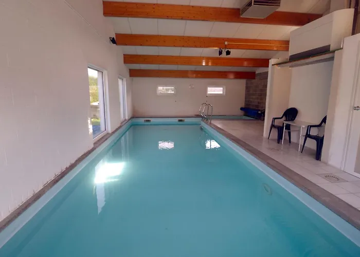 Sunny Cottage With Pool * Purnode