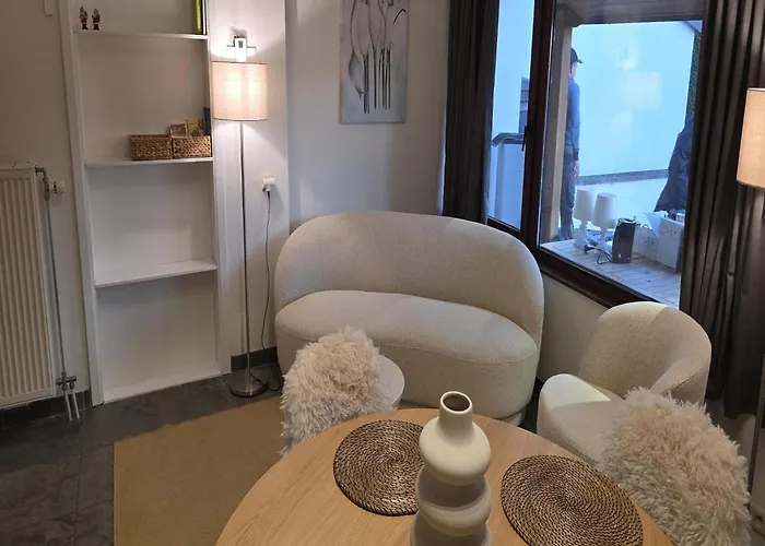 Sunny Cottage With Pool Holiday home *