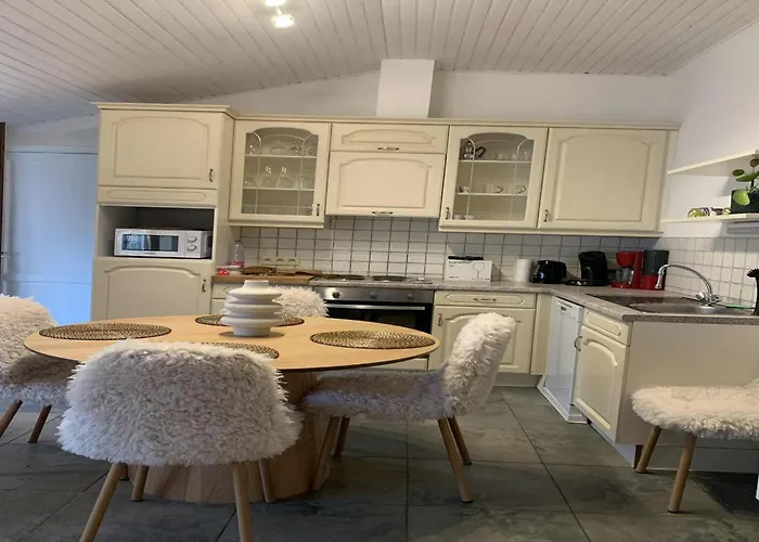 Holiday home Sunny Cottage With Pool *