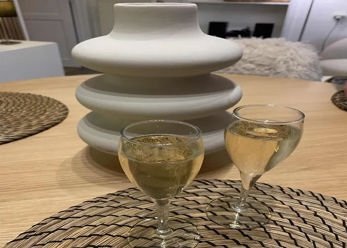 Sunny Cottage With Pool Holiday home Purnode